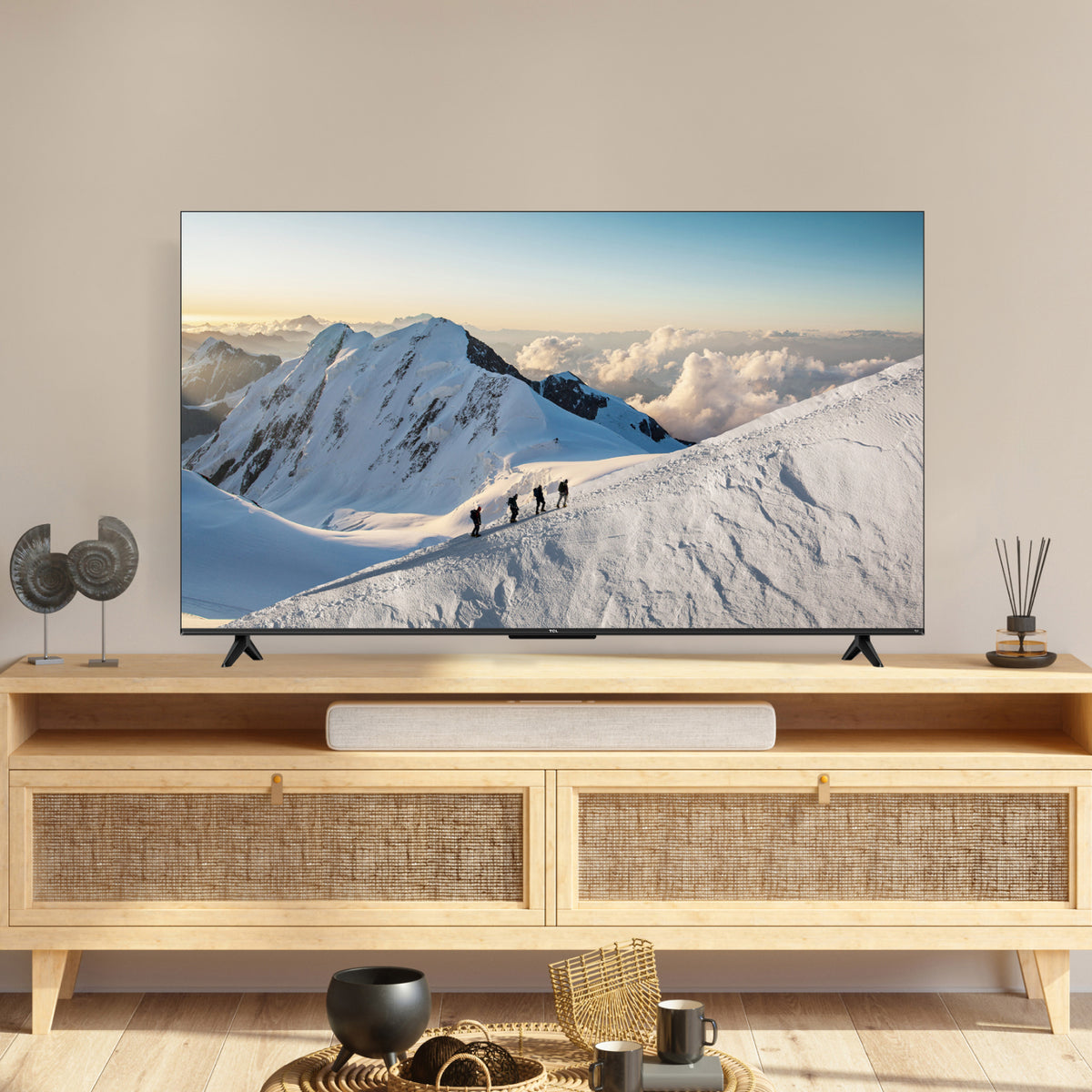 TCL 50V6D-UK TV 127 cm (50") 4K Ultra HD Smart TV Wi-Fi Black 260 cd/m²